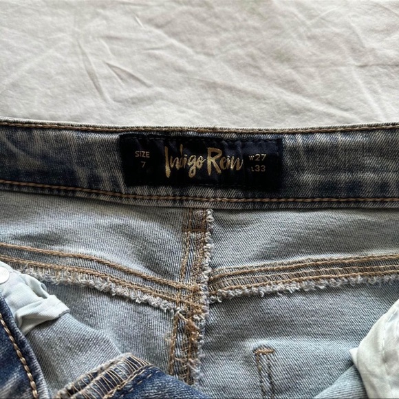 Blue flared jeans [ 27 ] - Picture 3 of 4